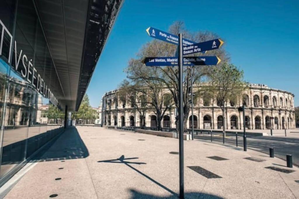 Studio 23M2 Moderne Hypercentre - Arenes A 2 Min Nîmes Exterior photo